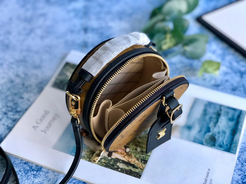 Fan Fashion Lu-Vi bags - 17752