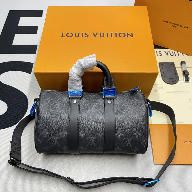 Fan Fashion Lu-Vi bags - 11254