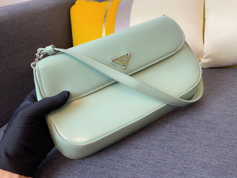 Barnes-Bags - Prada Bags - 932