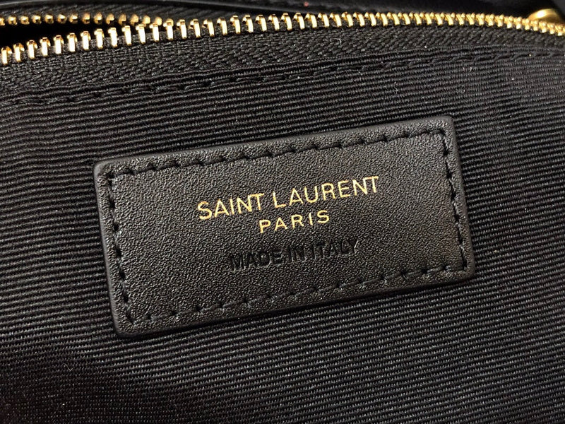 Amelia - YSL Bag - 3674