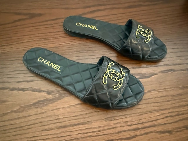 Chanel Black Quilted CC Slides
