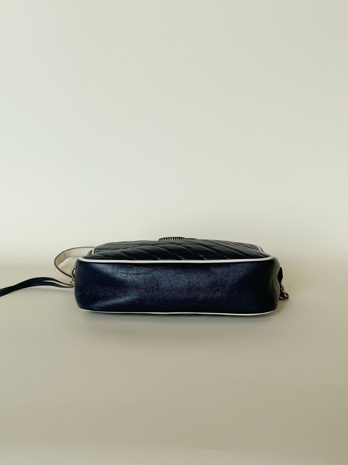 Gucci   Effect Calfskin Matelasse Diagonal Torchon GG Marmont Chain Shoulder Bag
