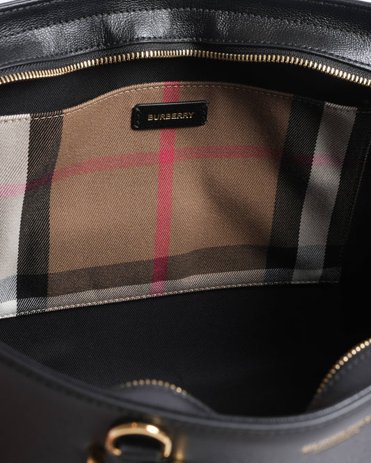 New Burberry  banner medium HandBag
