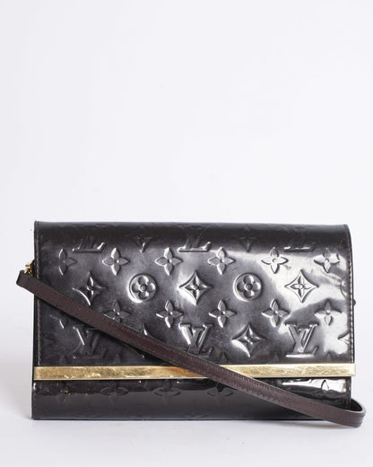 Louis Vuitton Ana Clutch Vernis Amarante Shoulder Bag