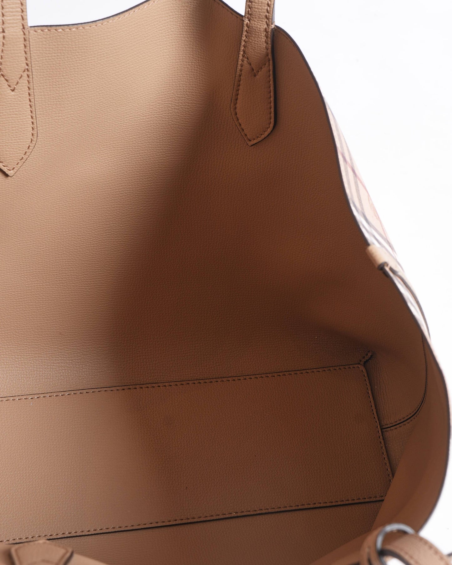 New Burberry  Medium Tote Heymarket Reversible Ho  Check Mid Camel Leather