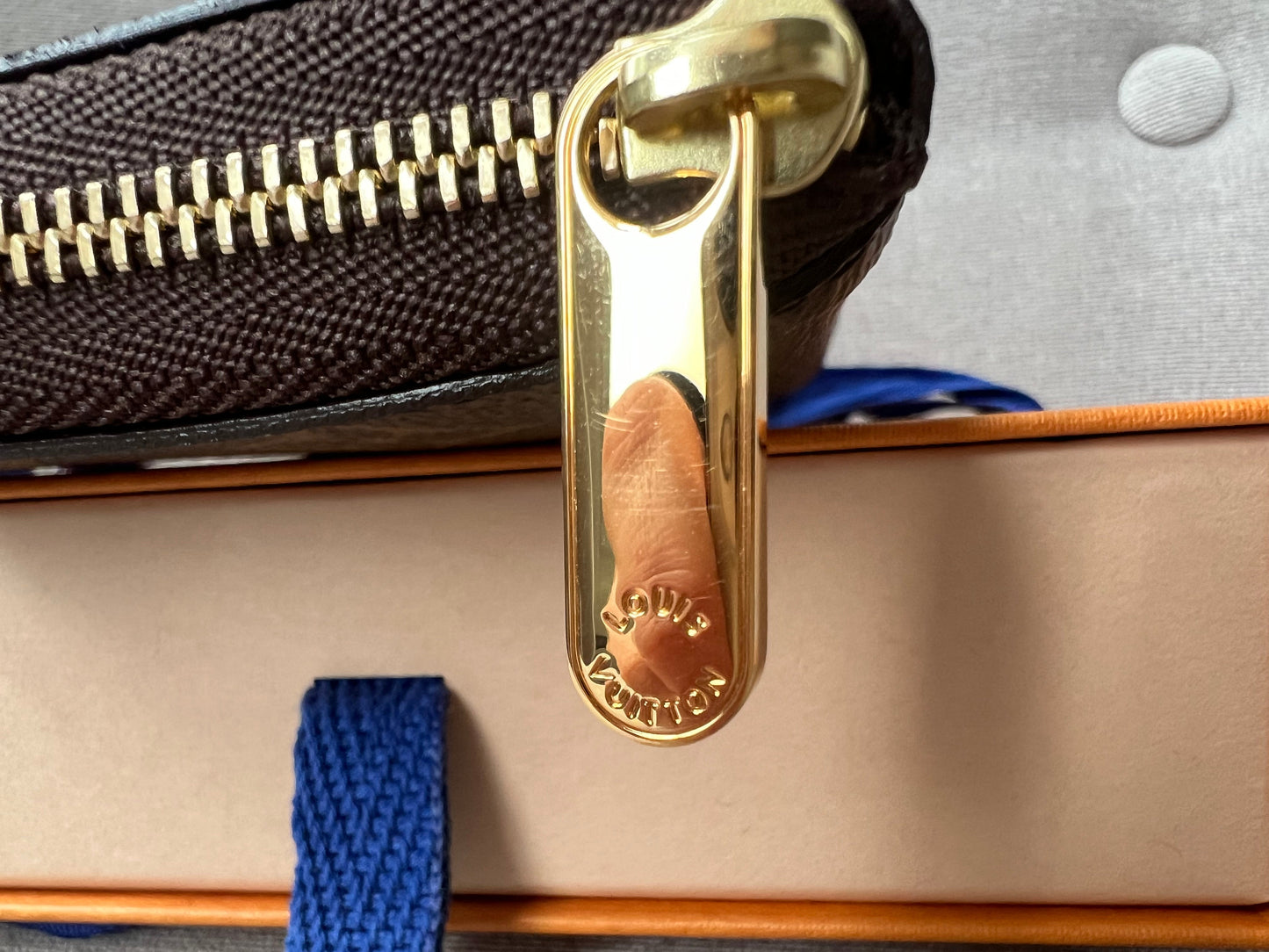 Louis Vuitton Zippy Coin Purse in Monogram (RRP £350)