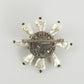 Broche ancienne en pâte de verre Chanel (Attribuée à)