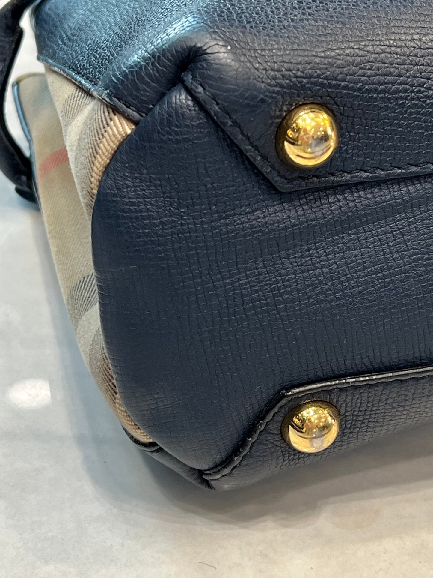 BURBERRY BANNER LEATHER & HO  CHECK TOTE BAG