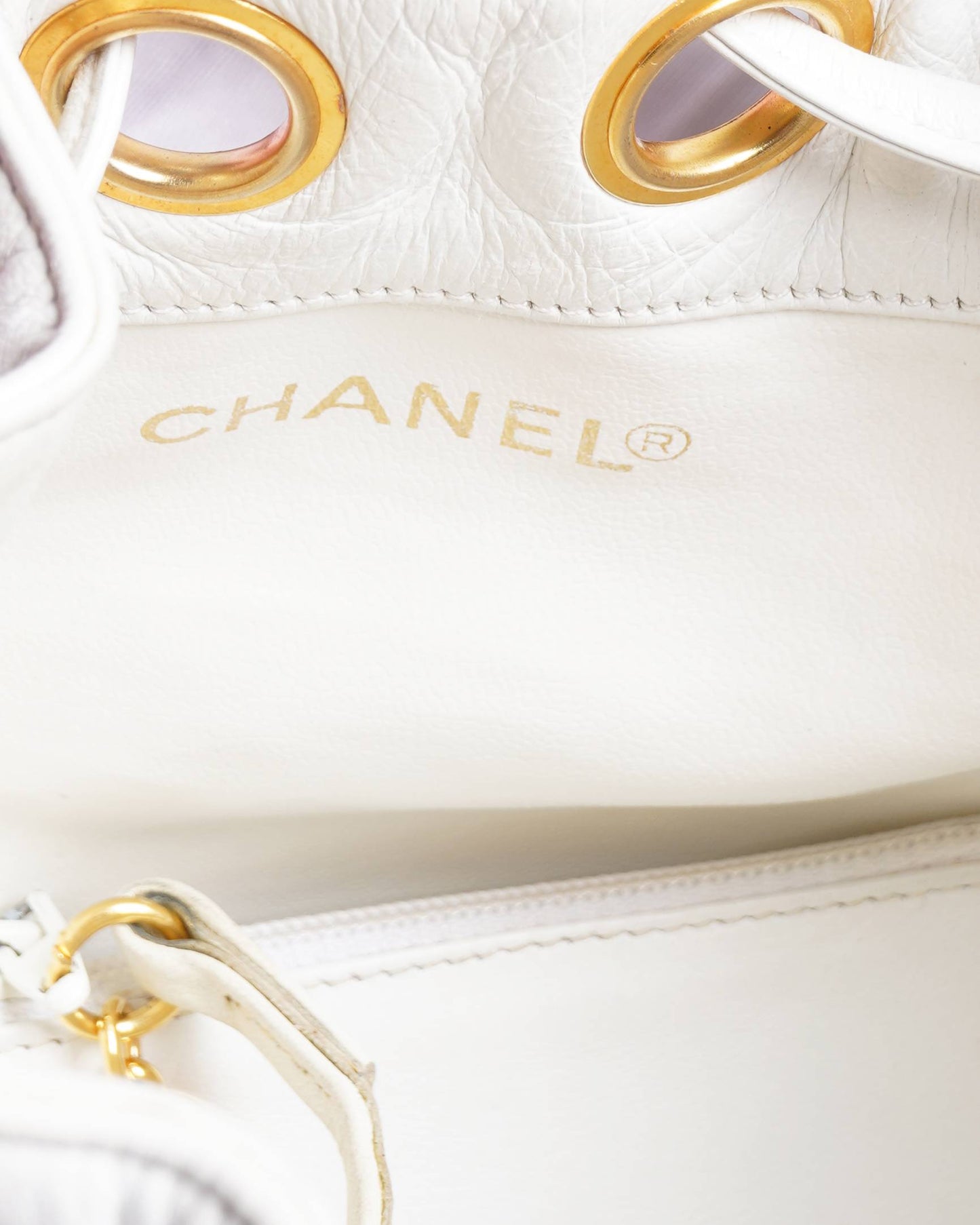 Chanel 1990's   labmskin bucket bag