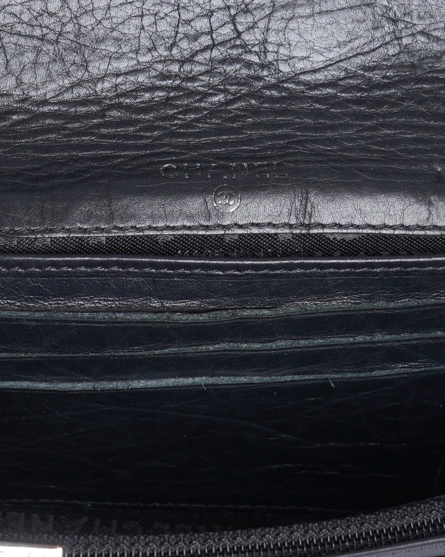 Chanel Quilted Leather Women's Wallet In Black