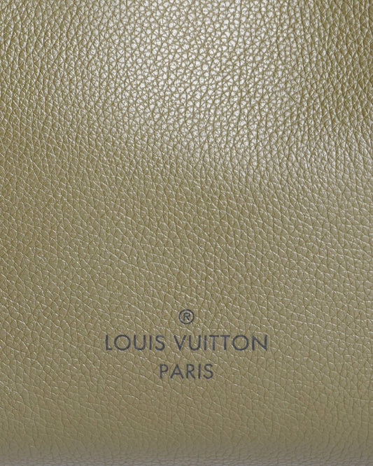 Louis vuitton on my side mm in laurier green