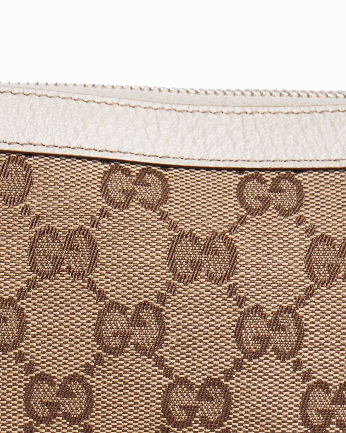 Gucci gg canvas bumble bee charm pochette shoulder bag