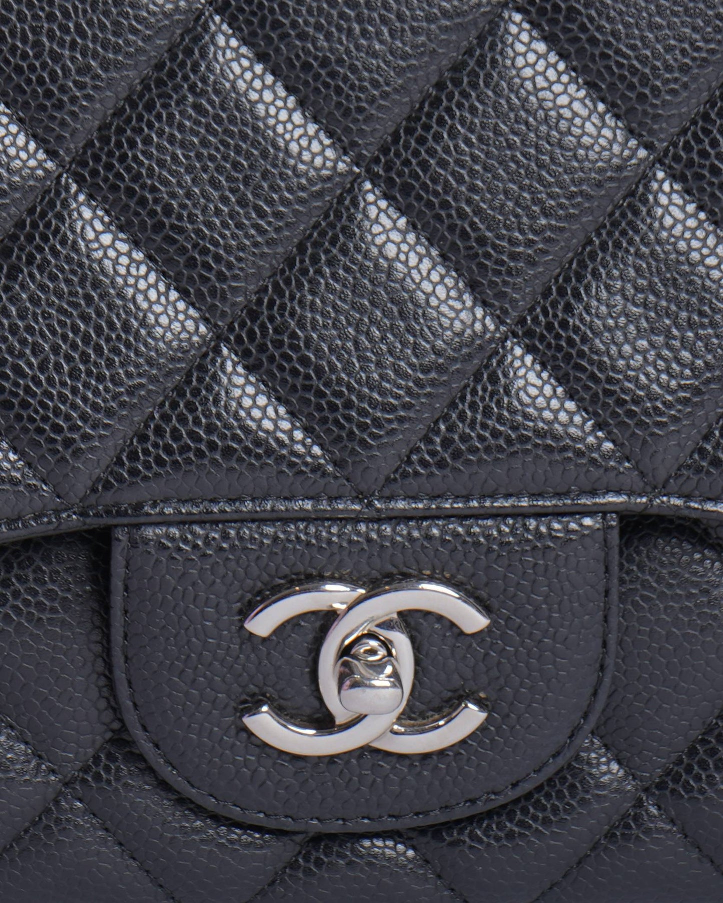 Chanel Timeless Classic Leather Jumbo Shoulder Bag In Black