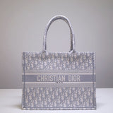 DIR Book Tote black BIG Handbag 1286 Embroidery LOGO beige