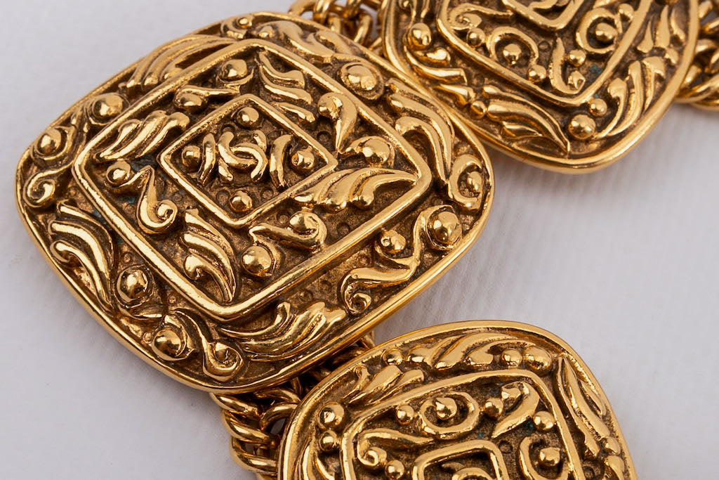 Collier court en métal doré Chanel 1980s
