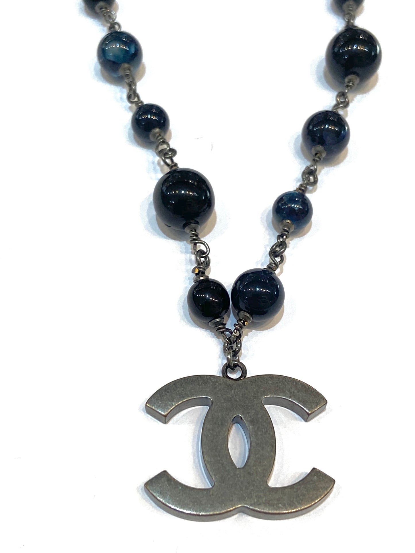 CHANEL CC 10A   BLACK PEARL NECKLACE