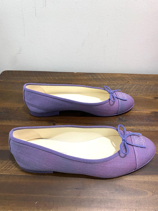 CHANEL CC CAP TOE BALLET FLAT SHOES