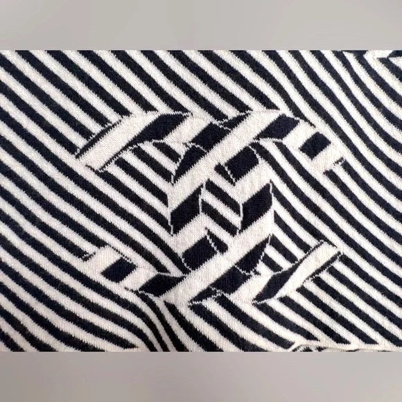 CHANEL CC OVERSIZED CASHMERE BLEND SHAWL