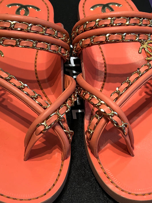 CHANEL CHAIN THONG SANDALS