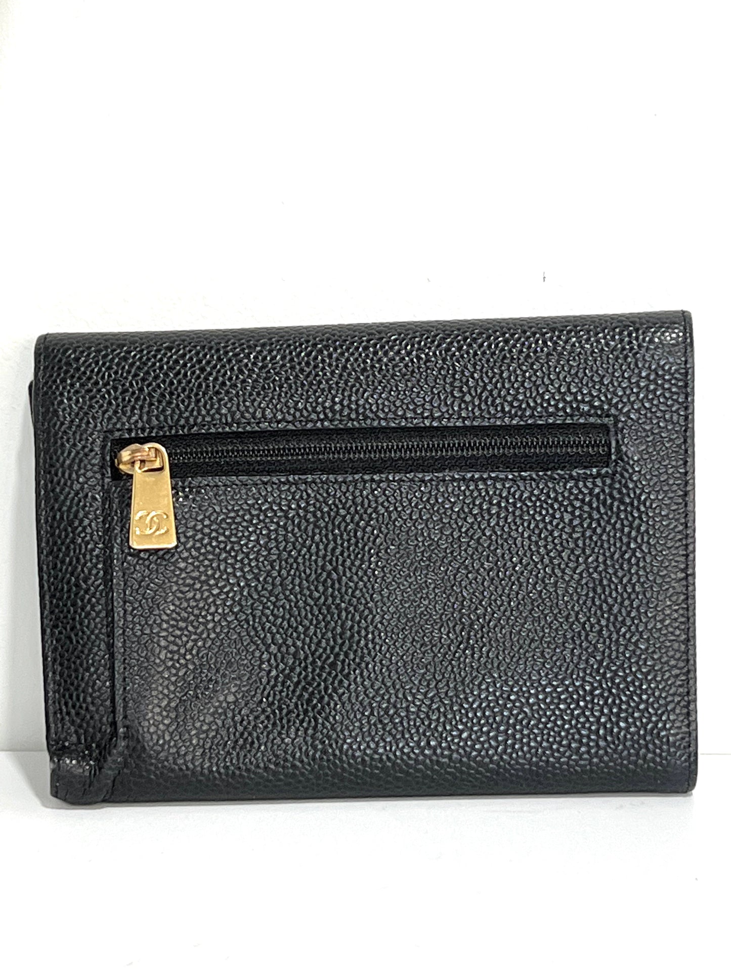 CHANEL   COCO CAVIAR TRI-FOLD WALLET