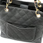 CHL -  CAVIAR QUILTED PETIT SHOPPING TOTE PST