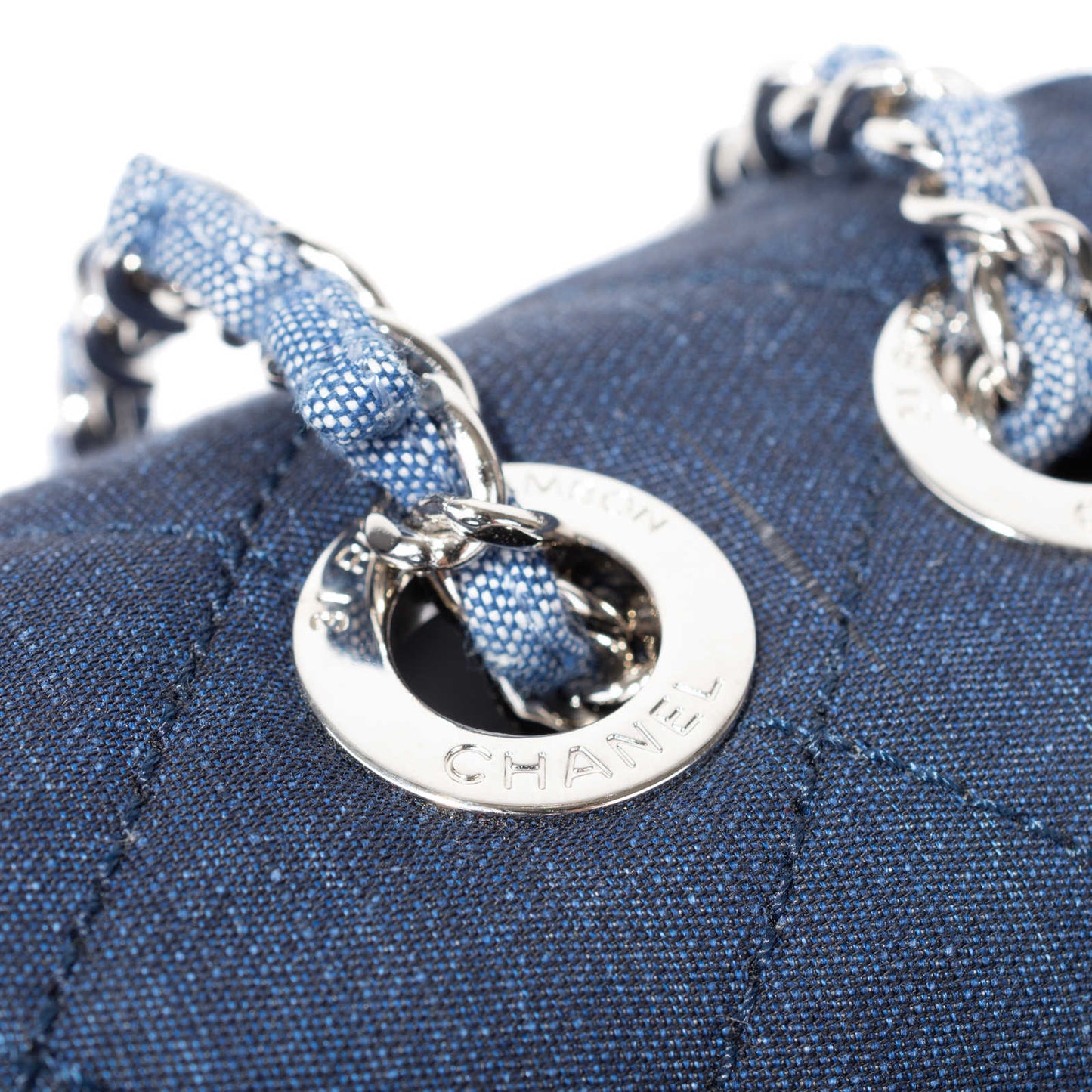 CHL -  DENIM MEDALLION MEDIUM FLAP BAG
