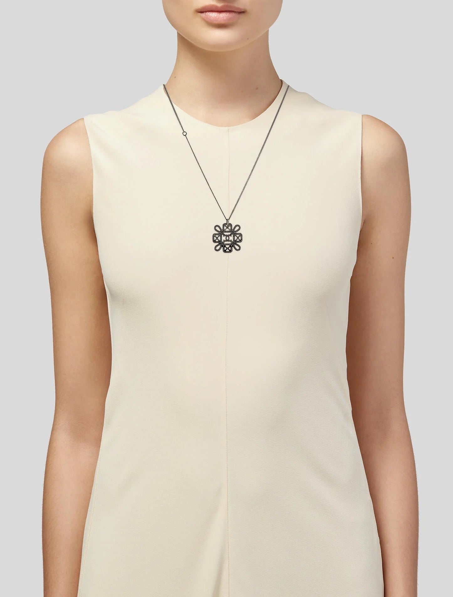 CHANEL STRASS CC PENDANT NECKLACE