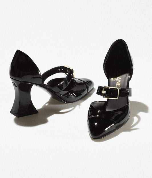 CHANEL CC  PATENT LEATHER D'ORSAY PUMPS