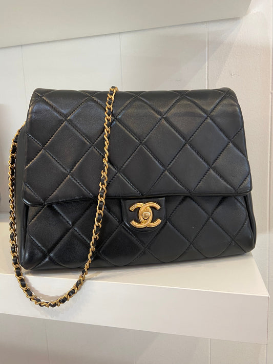 CHL -  QUILTED LAMBSKIN FLAP BAG