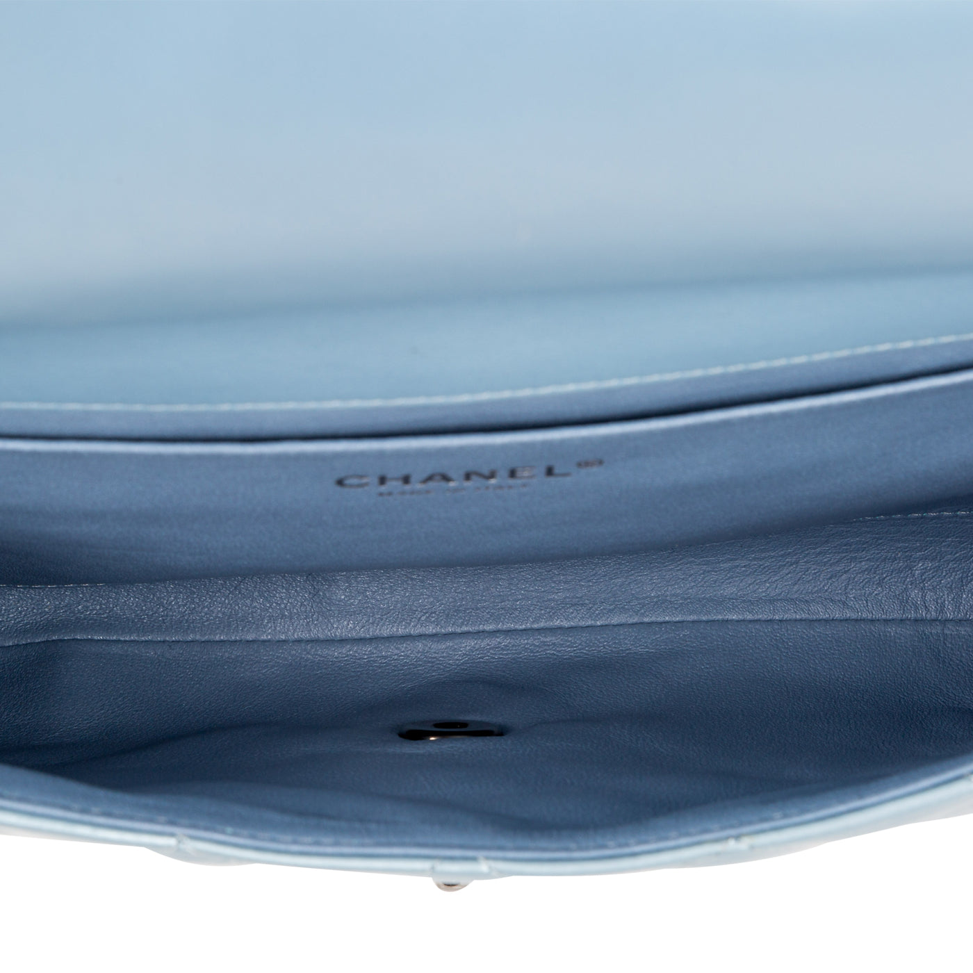 Classic Clutch with Chain