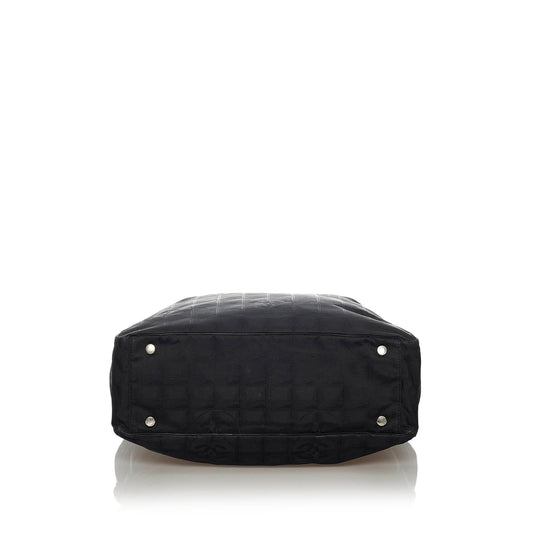 Chanel New Travel Line Nylon Tote Bag (SHG-29034)