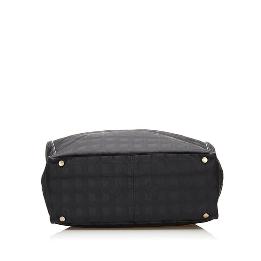 Chanel New Travel Line Tote (SHG-35246)