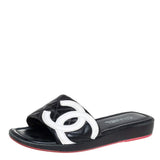 CHANEL QUILTED LEATHER CAMBON CC SLIDE SANDALS