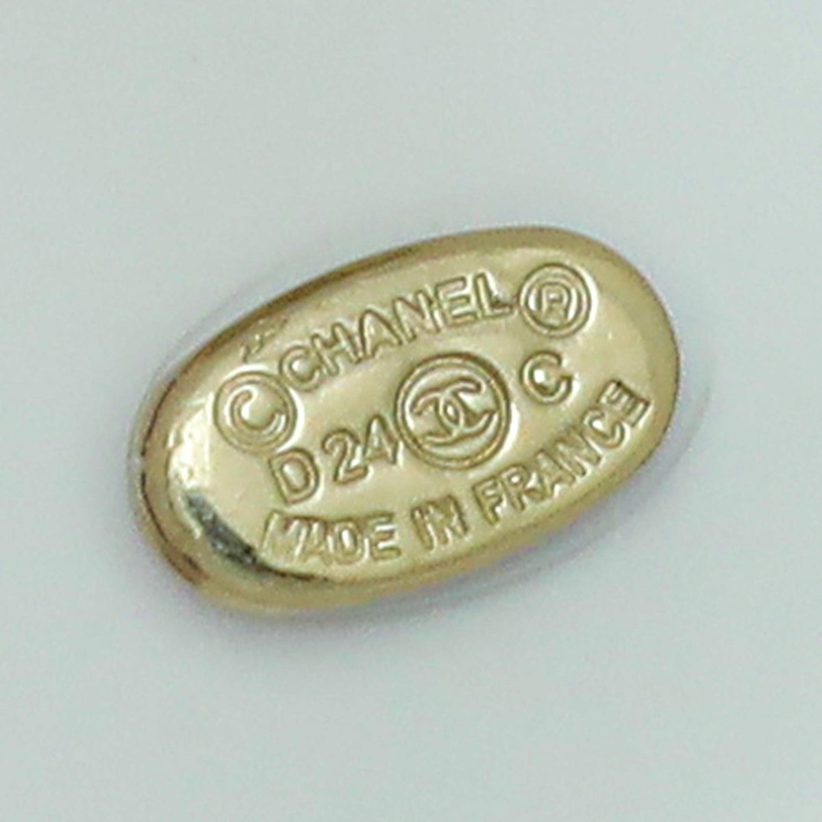 Chanel Pink CC Car Plastic Pin Brooch