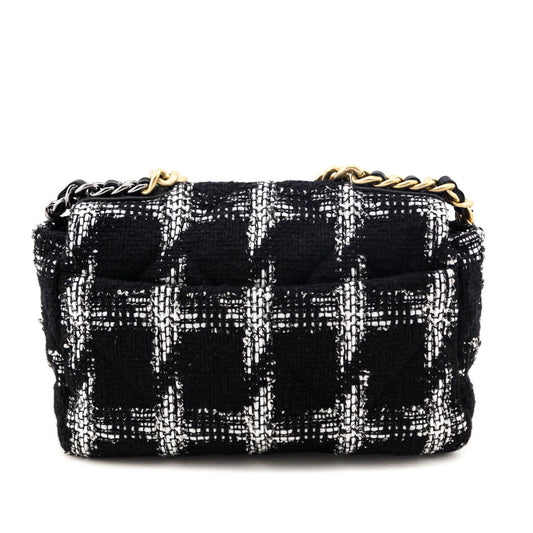 Chanel Black & White Tweed Quilted Medium Chanel 19