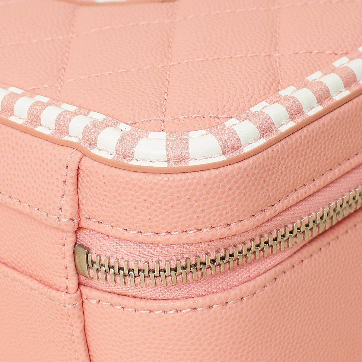 Chanel Bicolor CC Filigree Medium Vanity Case
