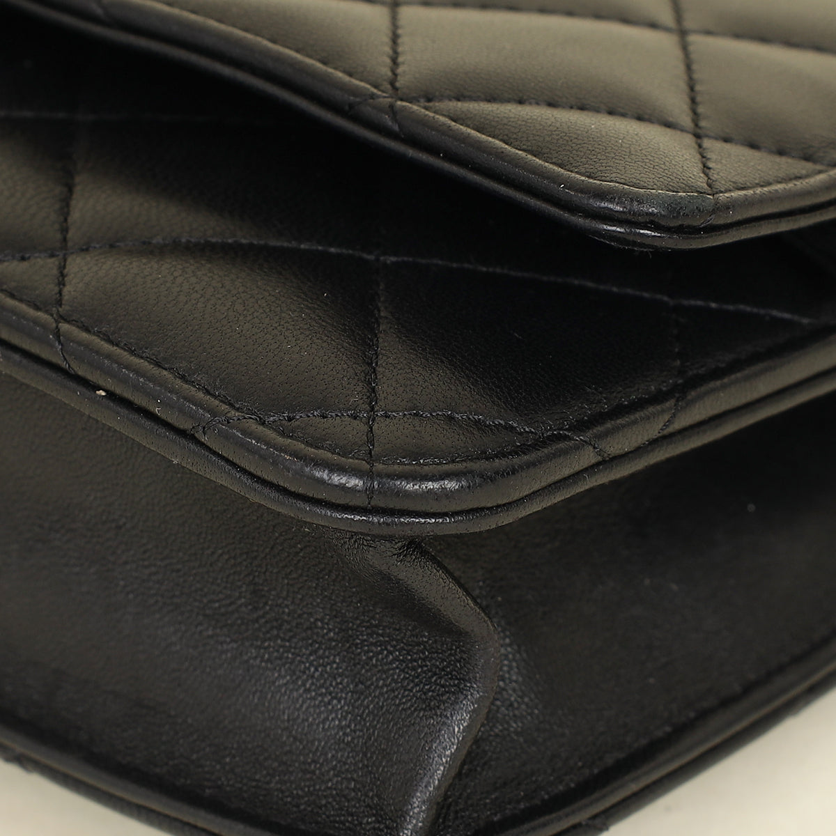 Chanel Black CC Classic Wallet On Chain