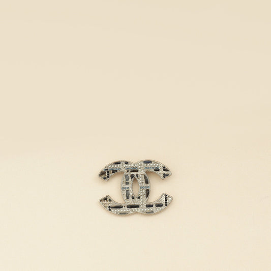 Chanel Silver CC Beads Crysta Details Brooch