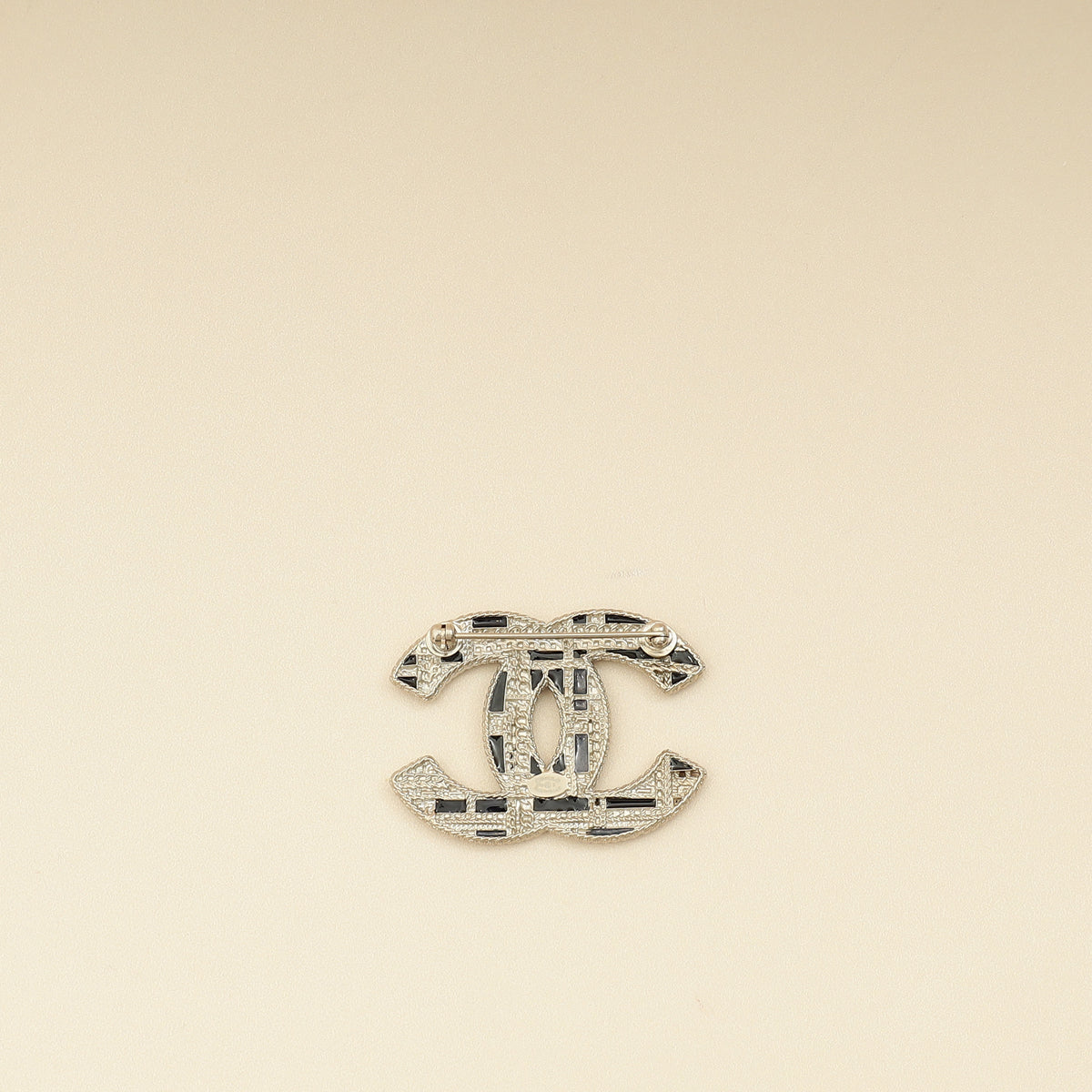 Chanel Silver CC Beads Crysta Details Brooch