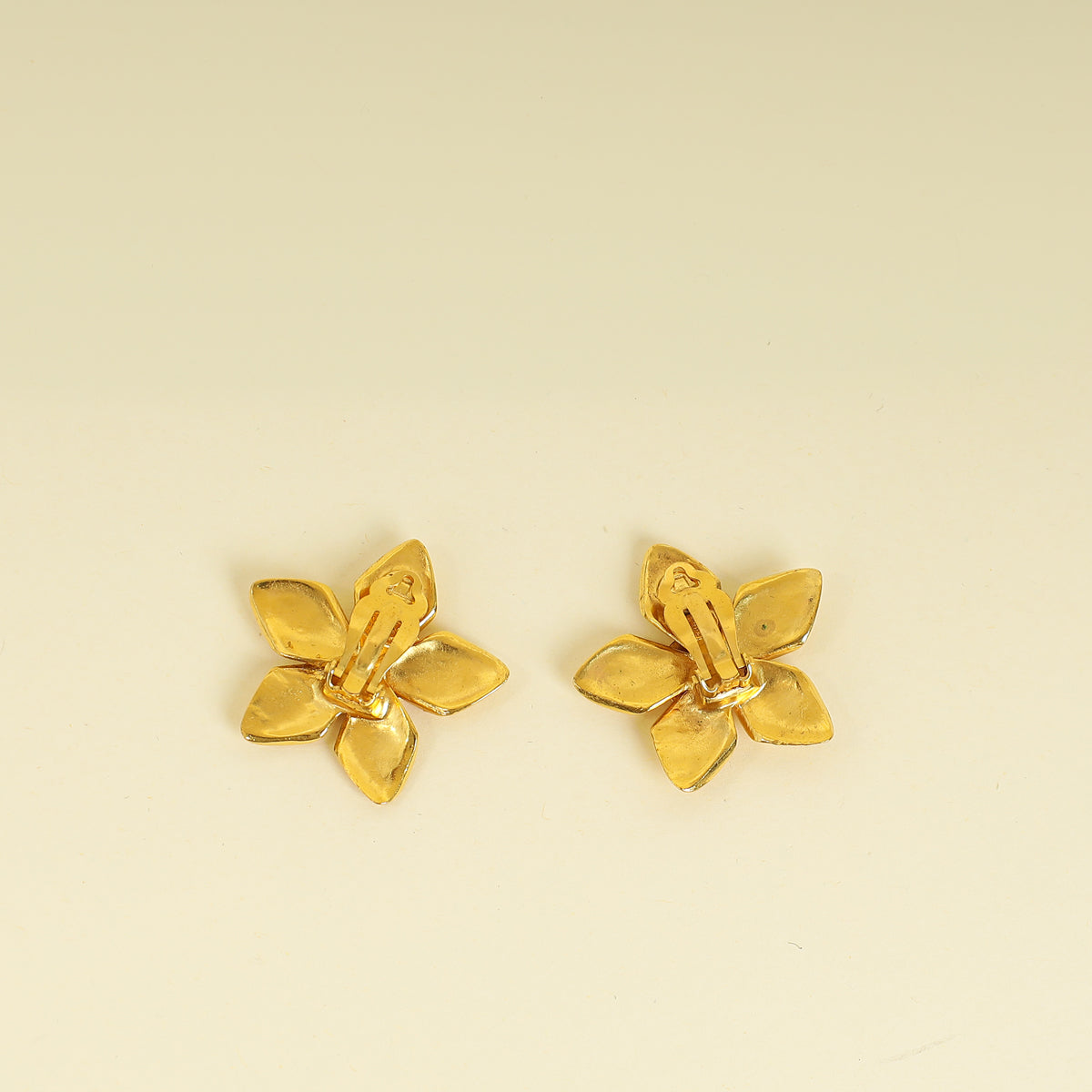 Chanel Gold   Coco Mark Flower Clip Earrings
