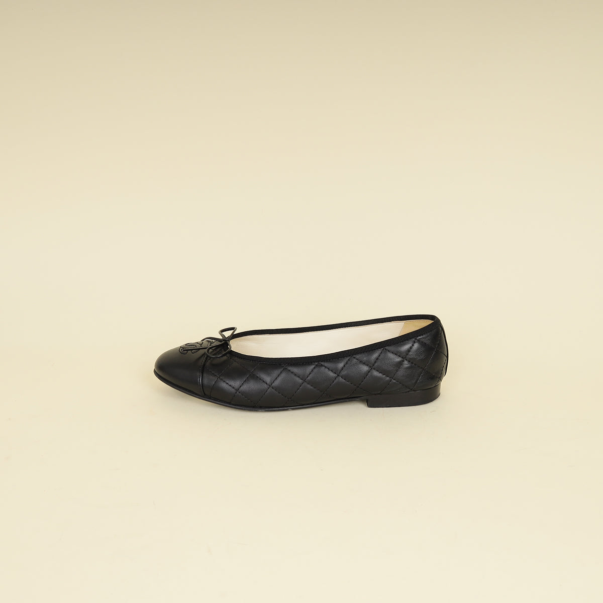 Chanel Black CC Cap Toe Quilted Ballerina 38.5