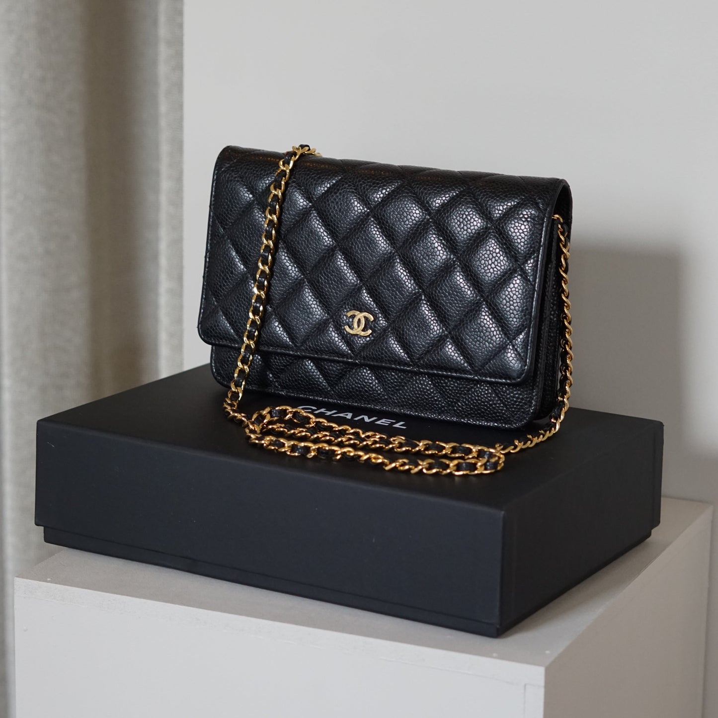 CHANEL WALLET ON CHAIN