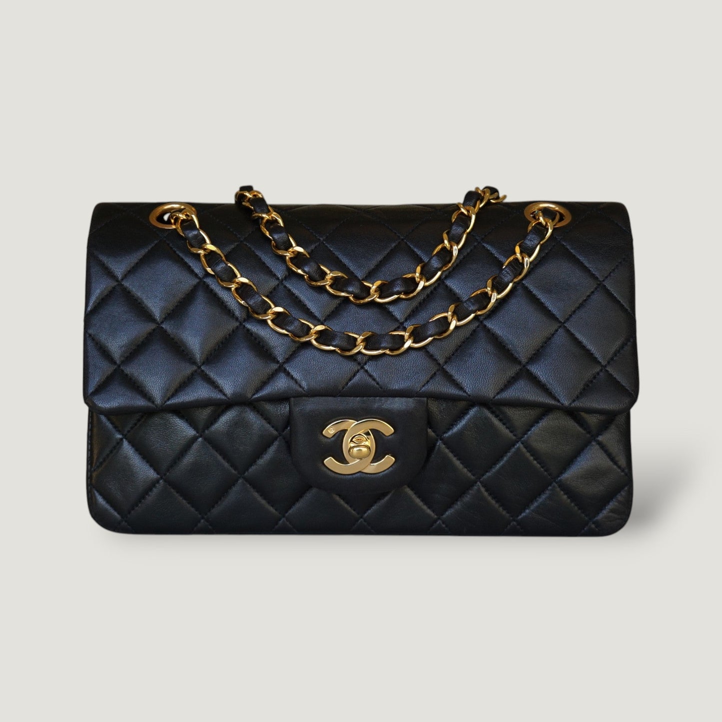 CHANEL CLASSIC SMALL BAG