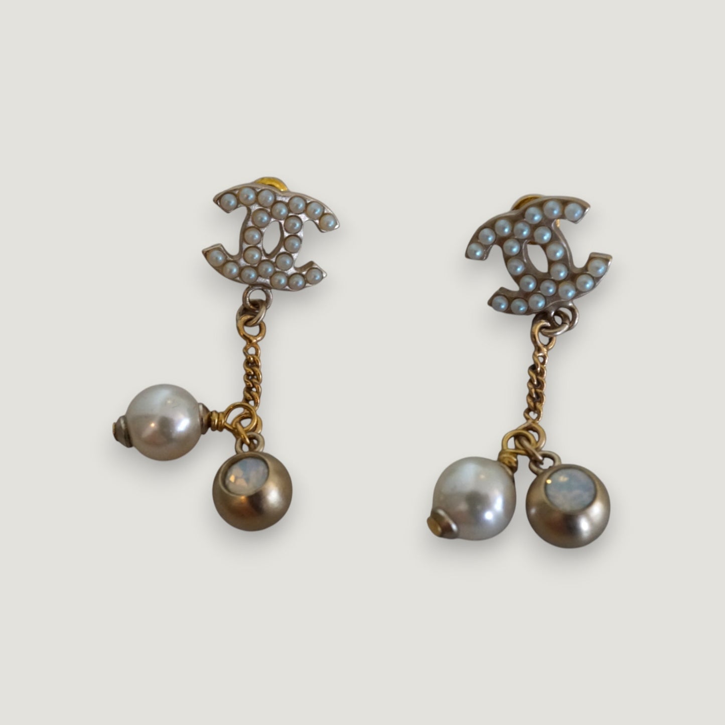CHANEL EARRINGS | PEARLS