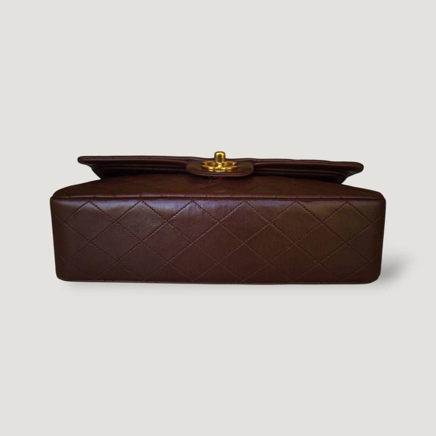 CHANEL CLASSIC MEDIUM BAG