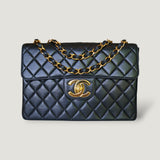 CHANEL CLASSIC JUMBO BAG