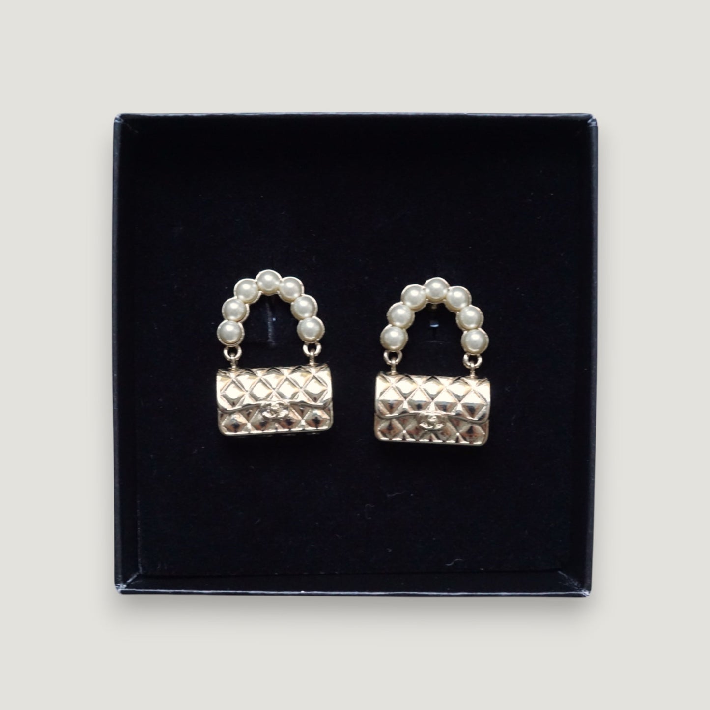 CHANEL EARRINGS | PEARLS