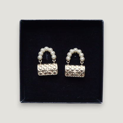 CHANEL EARRINGS | PEARLS