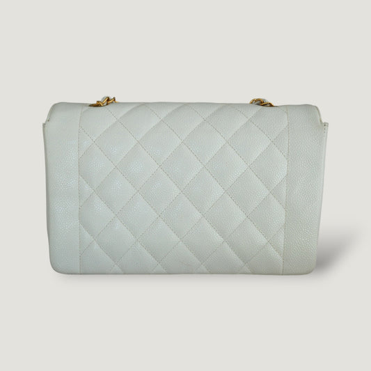 CHANEL DIANA MEDIUM BAG