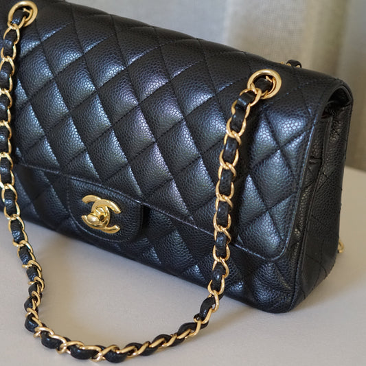 CHANEL CLASSIC MEDIUM BAG